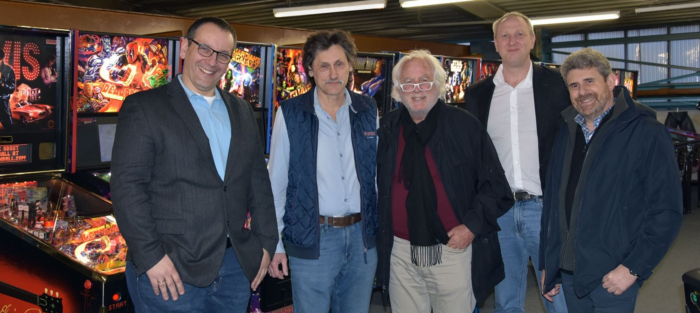 Gary Stern & Doug Skor zu Besuch beim Stern Pinball Fachhändler​ Pauls50s