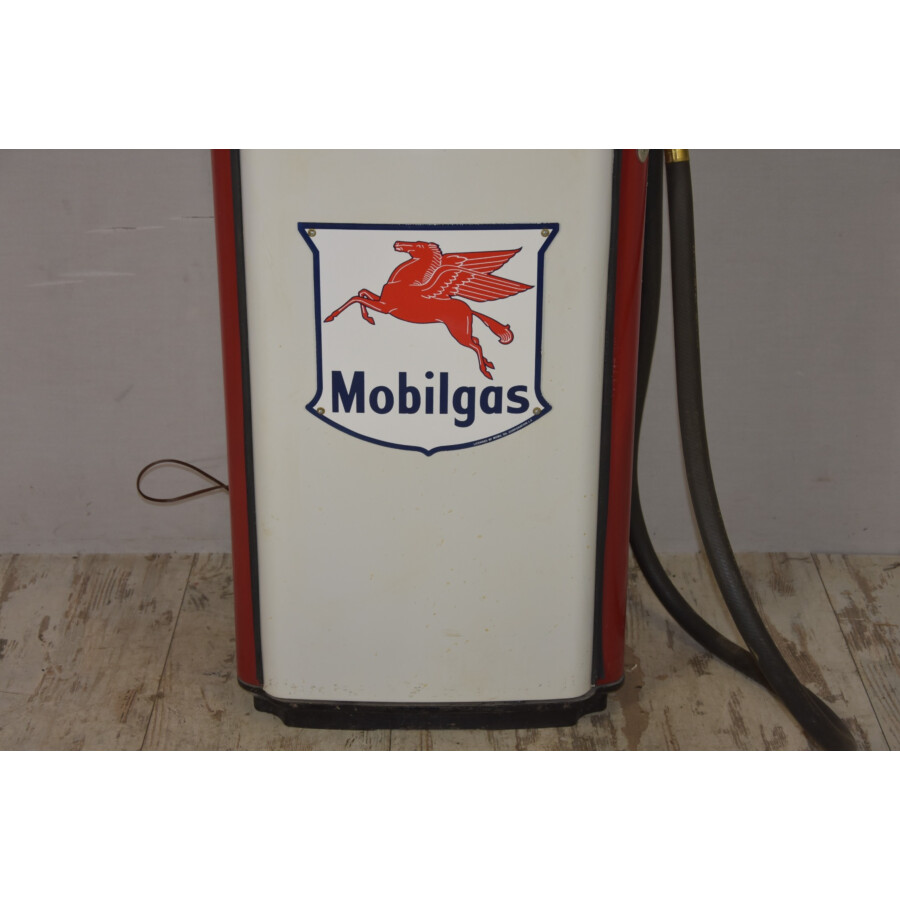 Mobil Gas Tanksäule von Gilbarco